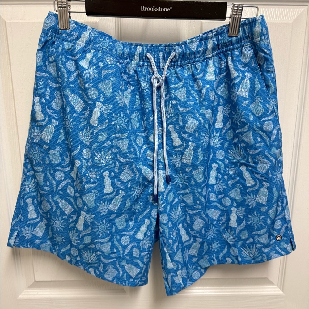 New Peter Millar Mosaic Swim Trunks - Picture 2 of 12